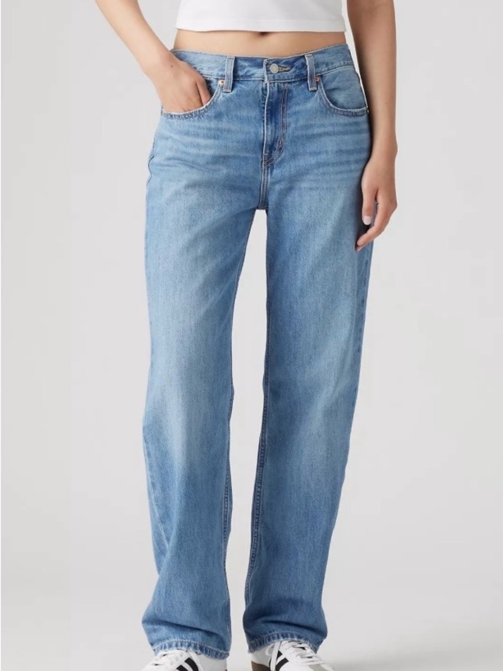 Levi’s Low Pro Straight Jeans Light Wash Raw Hem Cropped Vintage Style Mid Rise